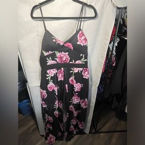 No boundaries black with pink flowers size xxl.